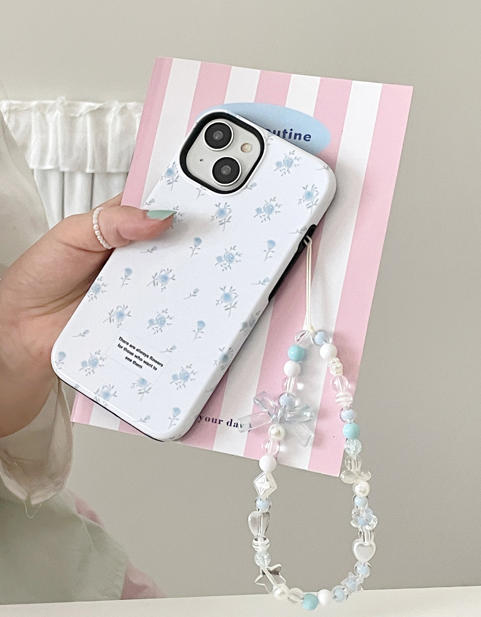 White Floral Case