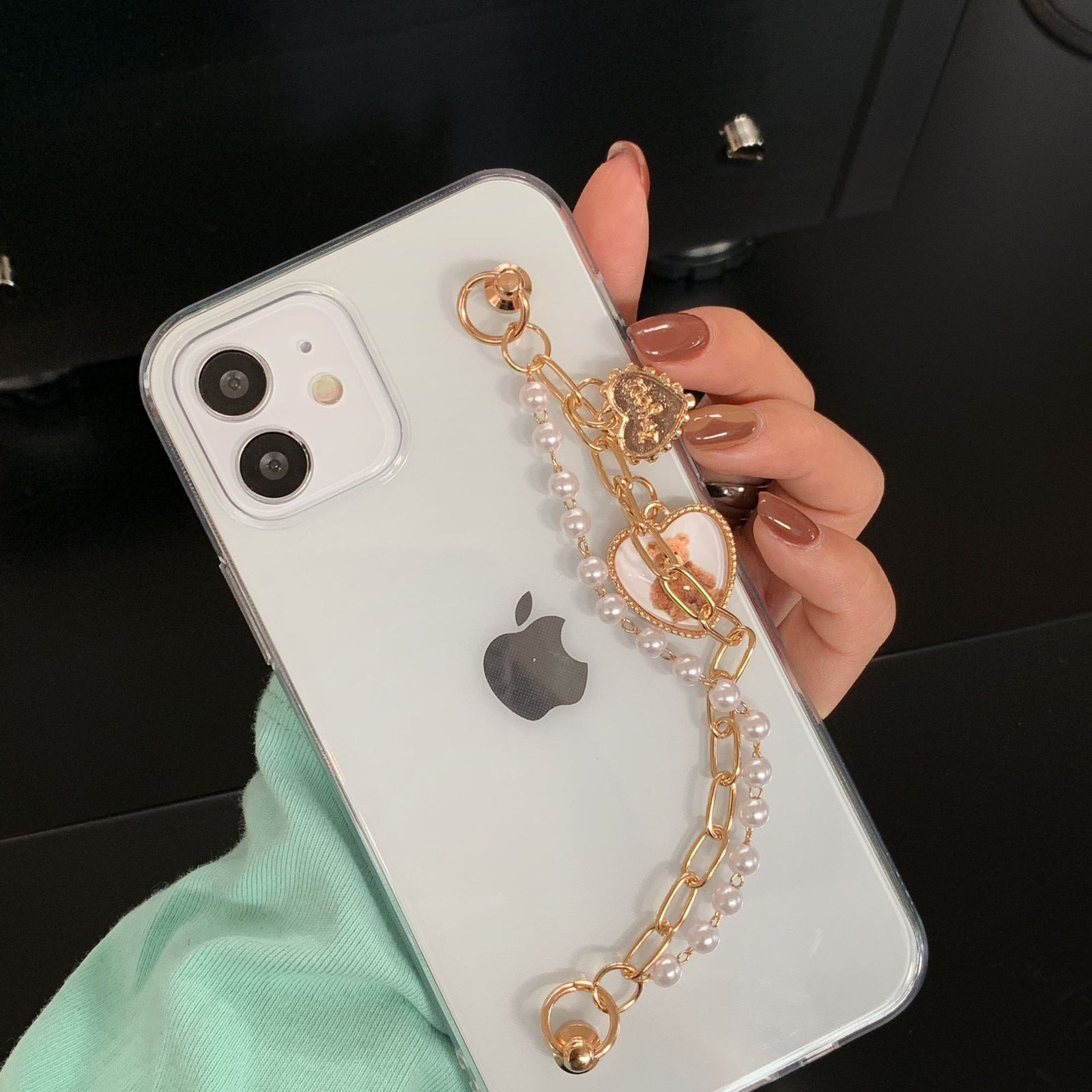 Retro Heart Teddy Pearl Chain iPhone Case