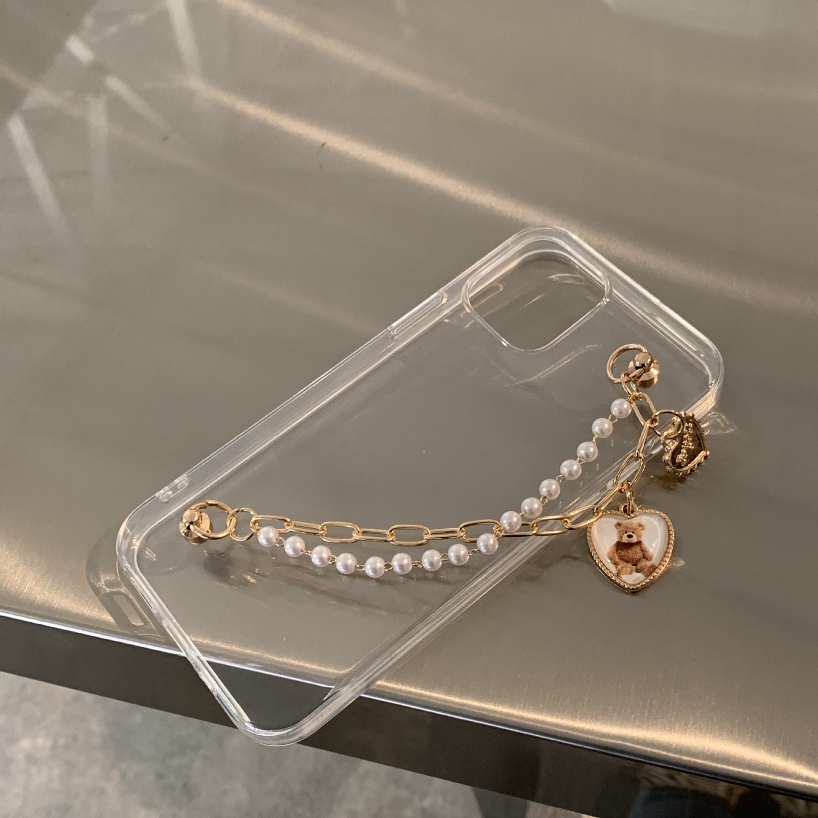 Retro Heart Teddy Pearl Chain iPhone Case