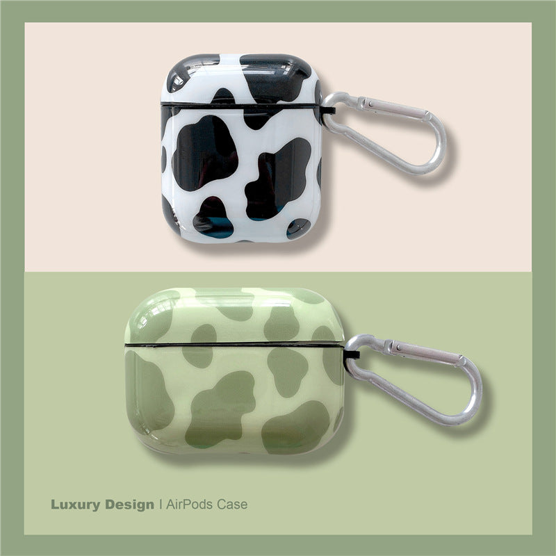 Moo Print AirPods Case