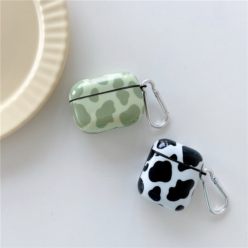 Moo Print AirPods Case