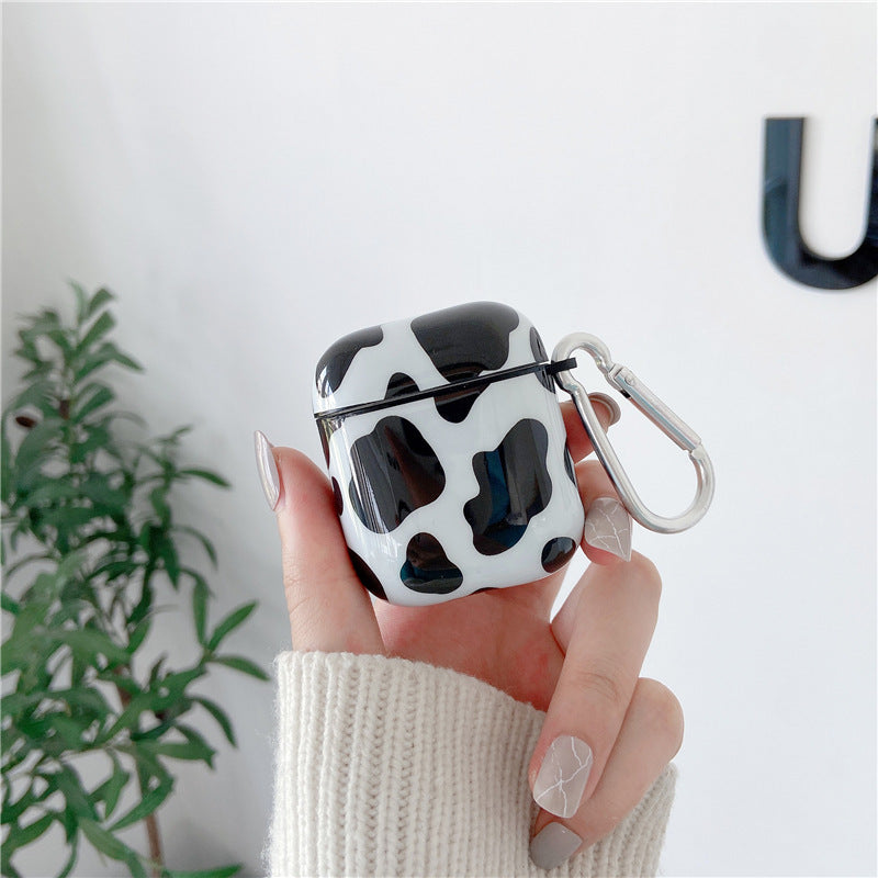 Moo Print AirPods Case