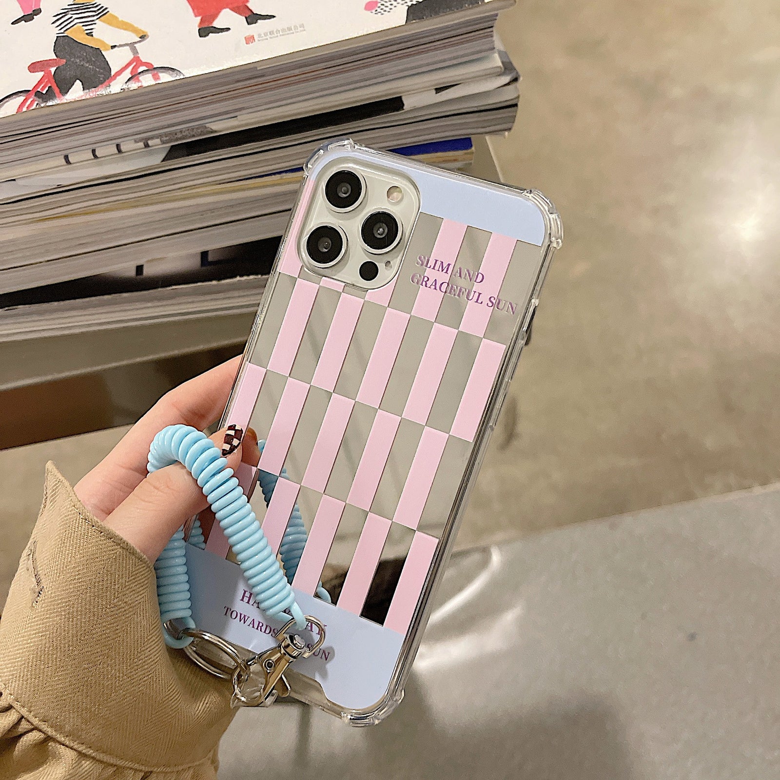 Mirror Checkerboard  Chain Case